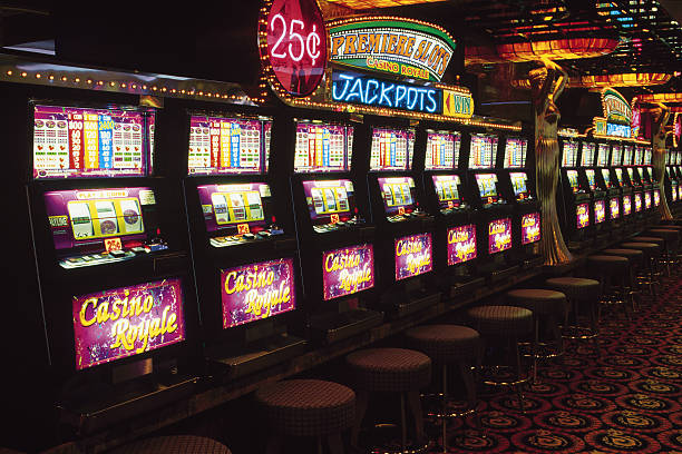 Asia Gaming baccarat table with dealer and live chat